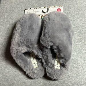 Women’s Size 7/8 Jessica Simpson Slippers